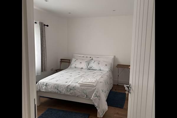 House sit in Thornton Heath, United Kingdom