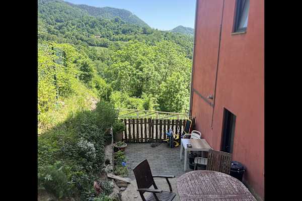 House sit in Olot, Spain